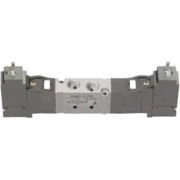 Распределитель с электромагнитным управлением Camozzi EN531-E11-PN3