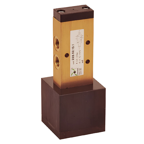 Распределитель Pneumax с пневмоуправлением арт. 228.52.13.1